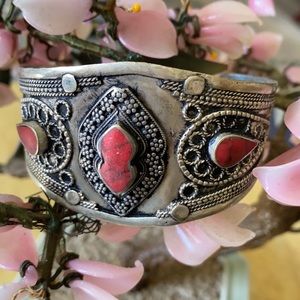 Vintage red turquoise cuff